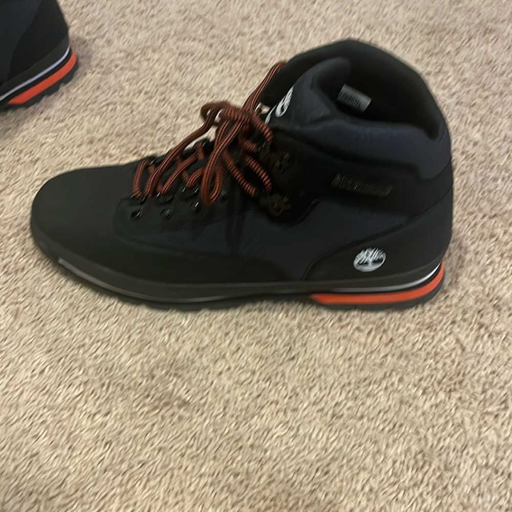 Warn them couple times , great condition